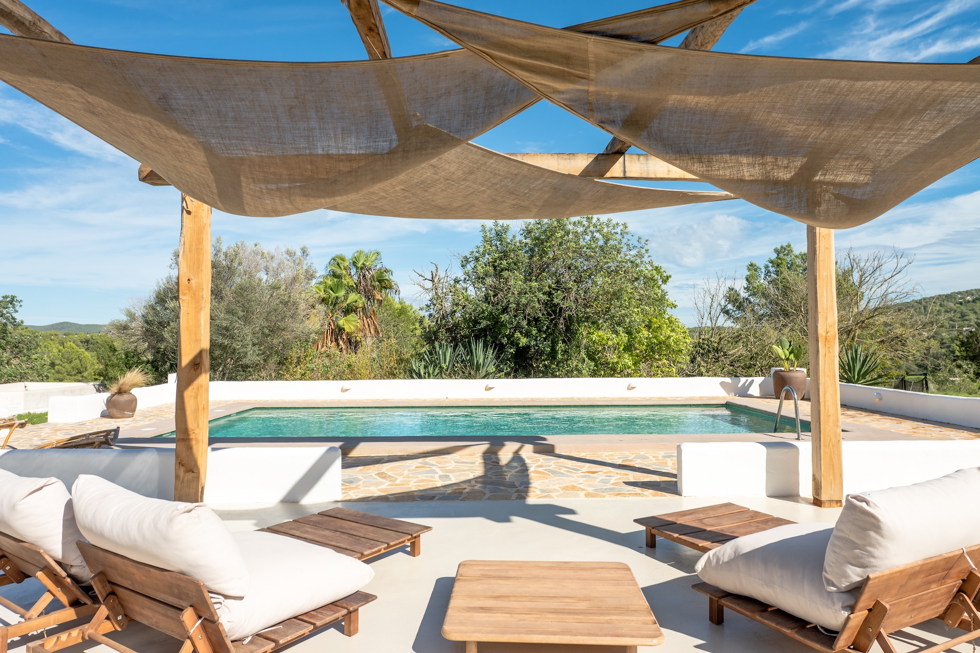 Resa estates ibiza villa Reno finca renovated te koop sale pool.jpg